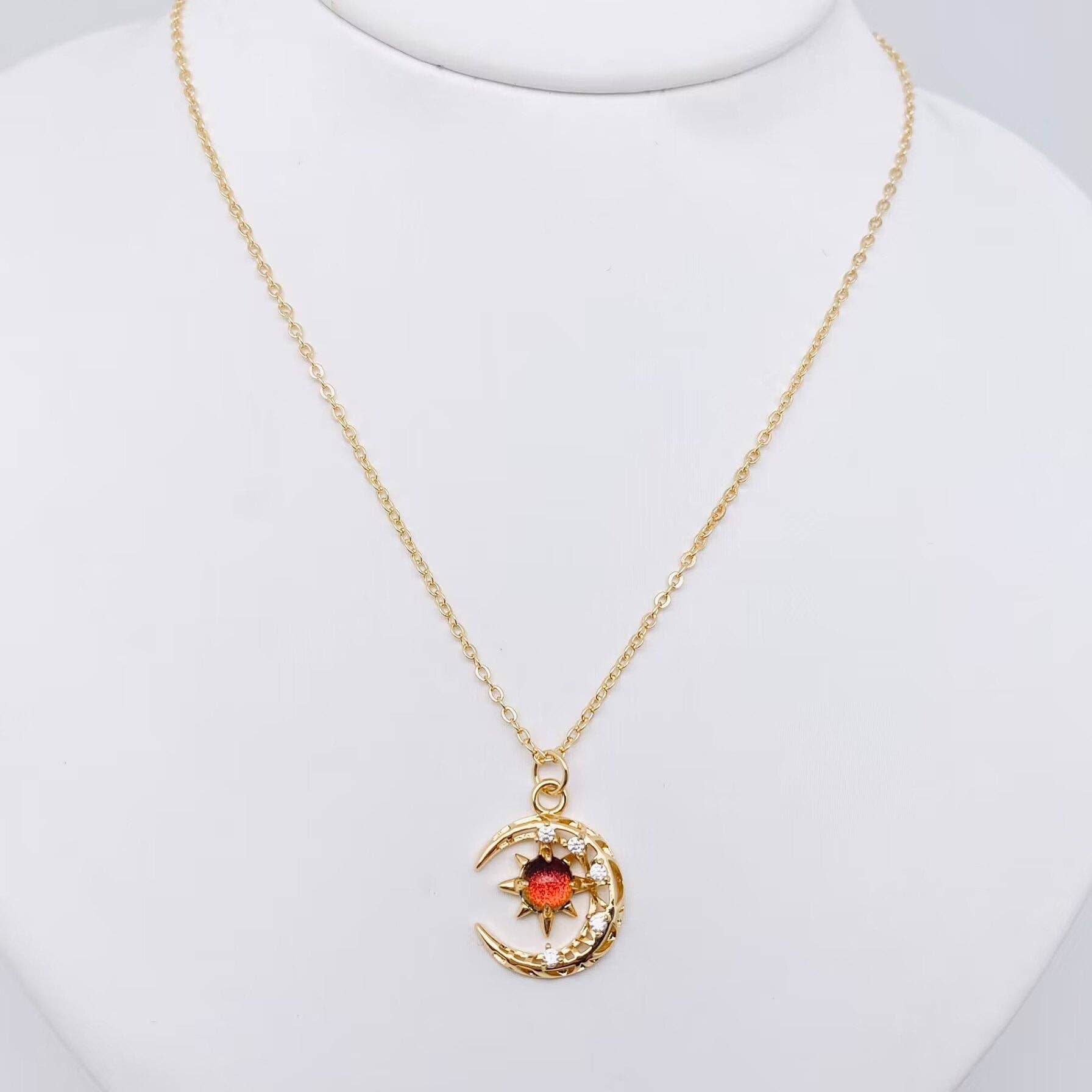 Mio Queena - Wholesale Pendant/Charm Necklace - Fantastical Crystal Star Moon Pendant Necklace - MS0