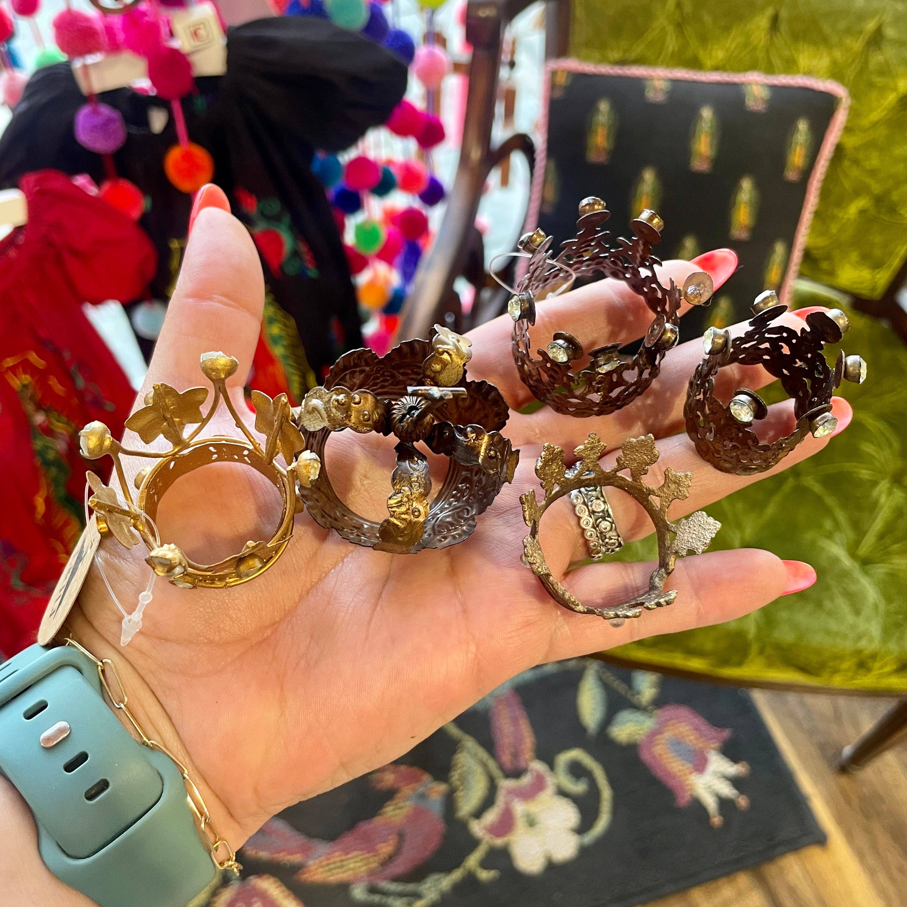 Love and Honor Jesus LLC - Vendita all'ingrosso Decorazioni da tavolo - Mini corone25