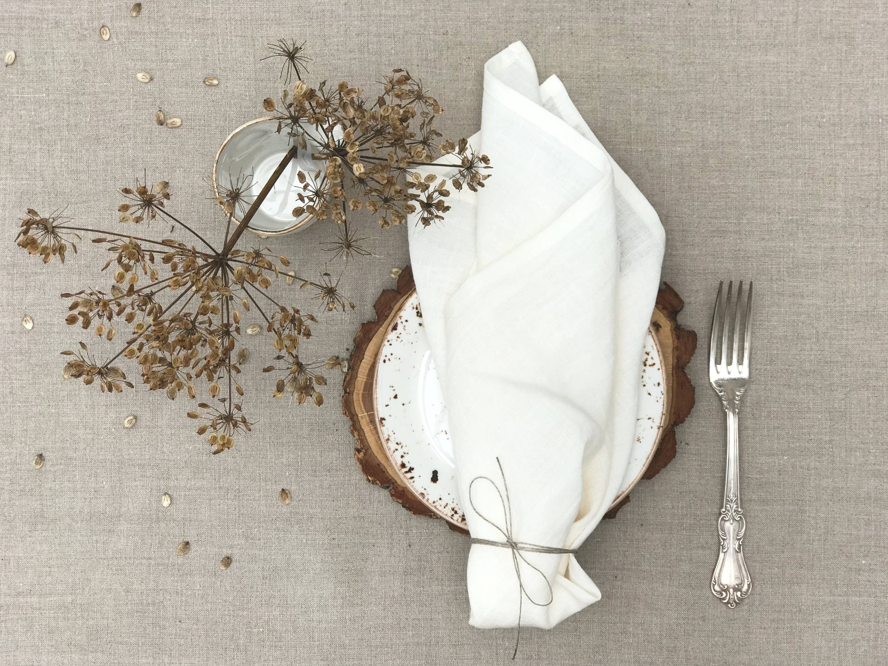 True Linen – wholesale Dinner & cloth napkin – Washed Linen Classic Napkin3