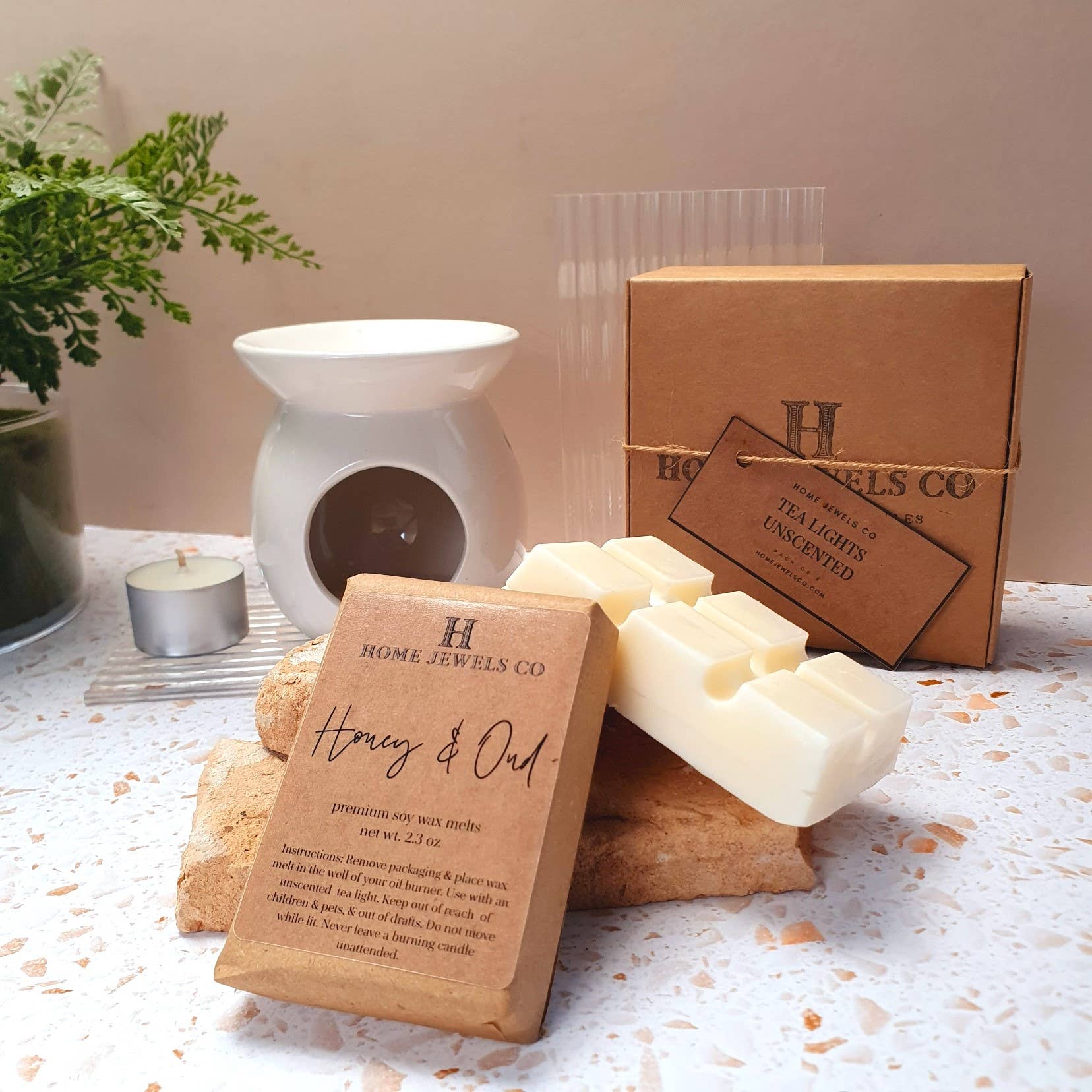 Home Jewels Co - Wholesale Wax Melt - Honey & Oud Scented Soy Wax Melt Snap Bars - Essential Oils1