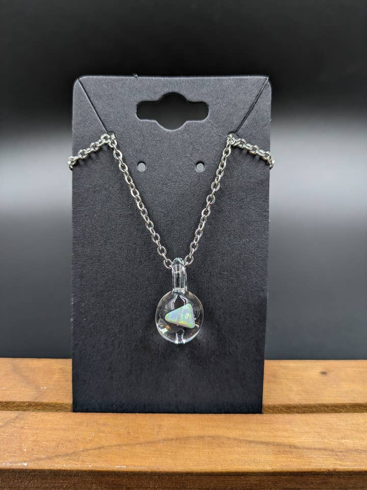 Opal halsband för wholesale av The Dusty Lamp