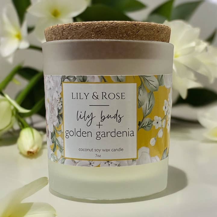 Bourgeons de Lys + Gardénia Doré | 200g | Bougie Mélange Coco Soja pour la vente par Lily & Rose Candle + Floral Boutique