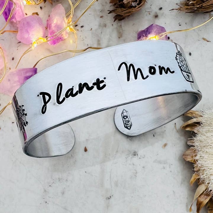 Manchette Plant Mom pour la vente par Christy Robinson Design