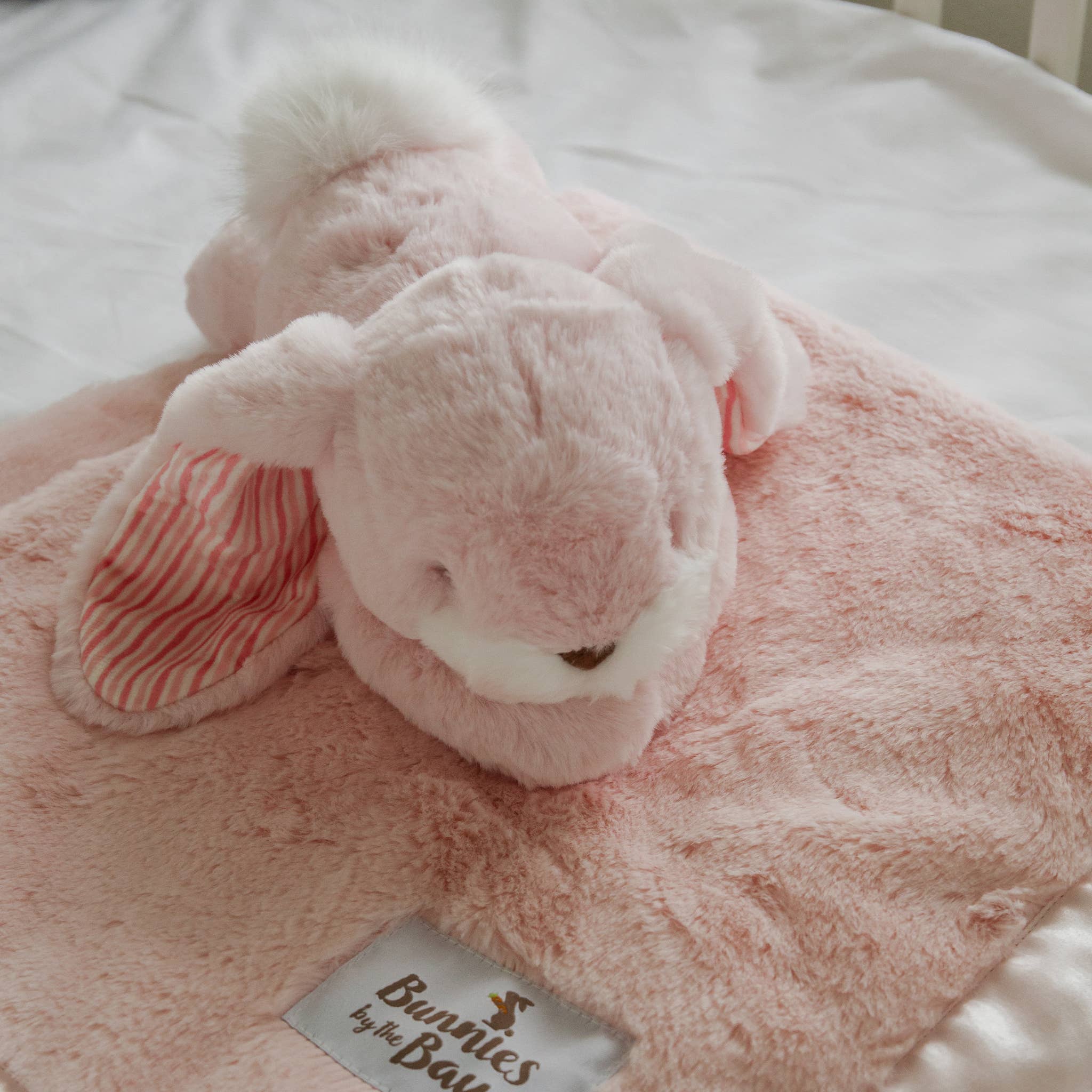 Bunnies By the Bay - Vente Peluche – enfant et bébé - Petit Bouton de Sieste Fleur Lapin4