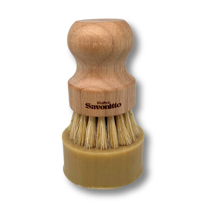 Wooden dish brush for wholesale by MAITRE SAVONITTO