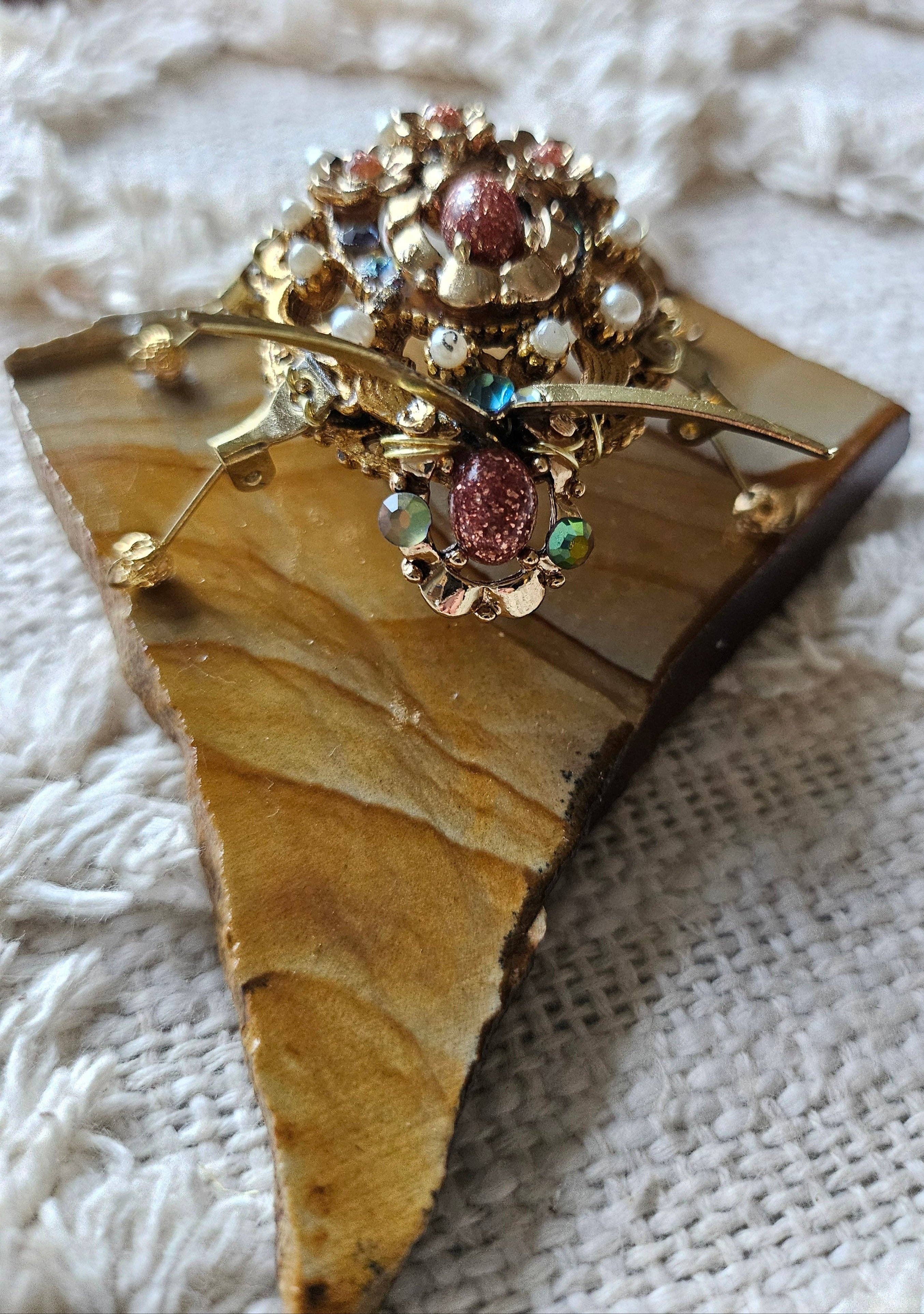 Jungle Relics - Wholesale Sculpture - Jeweled Insect and Creature Art: Small Stone and Bead Sculptures on Semi-Precious Stone4