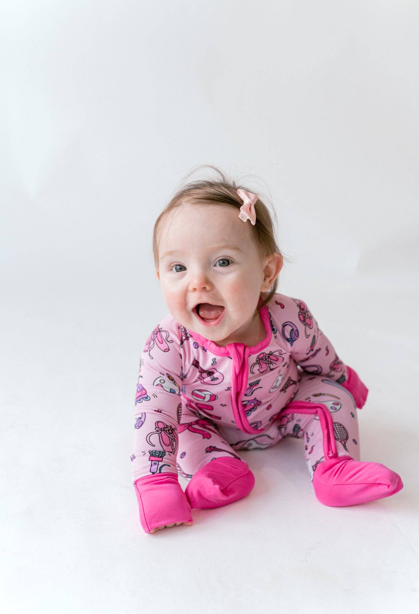 Little Beam Co. - Wholesale Sleepsuit - Baby - Pink “I Can Do All Things” Zippy1