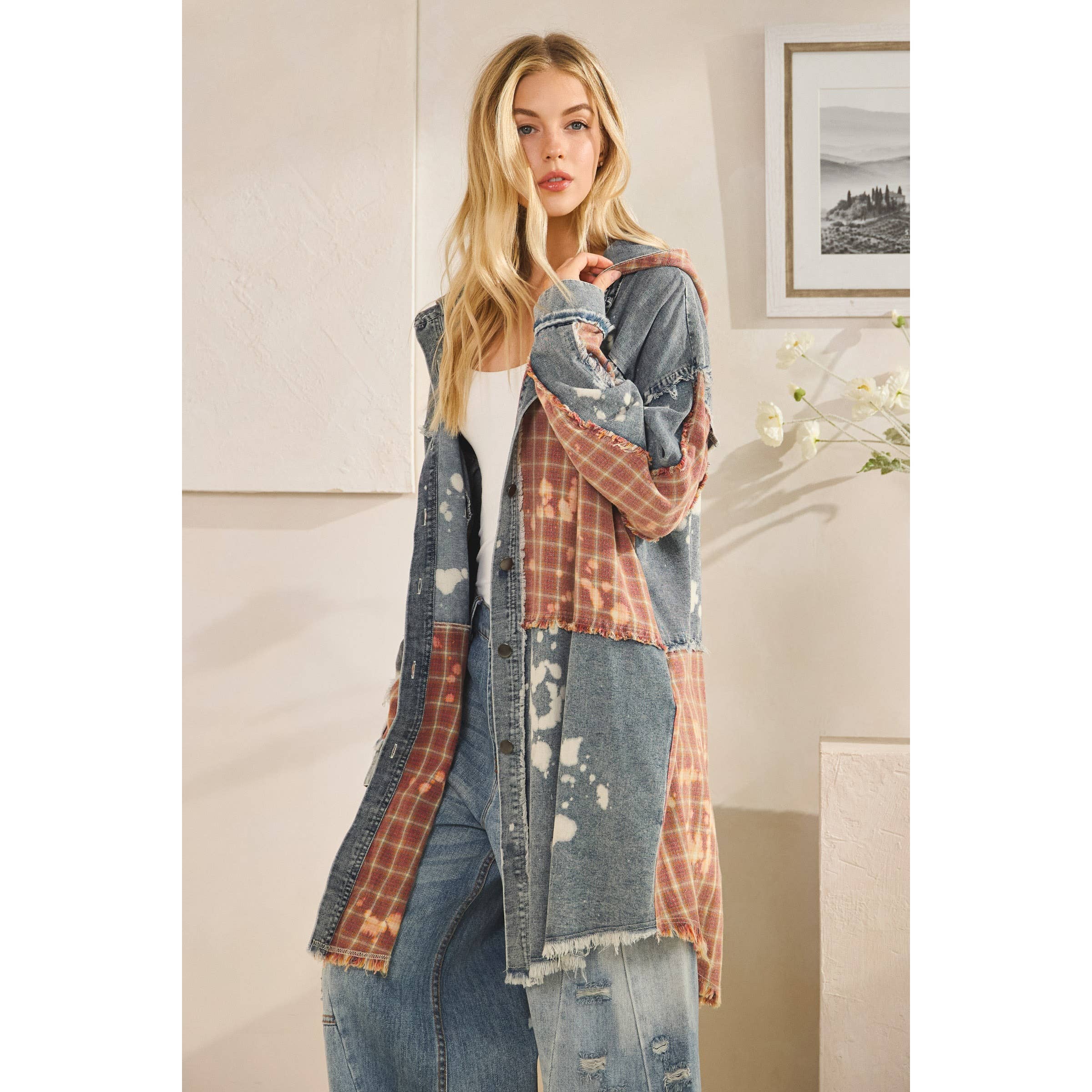 Oli&Hali - Wholesale Shirt Jacket/Shacket - Women's - WASHED BLEACHED DENIM PLAID BUTTON FRONT SHACKET7