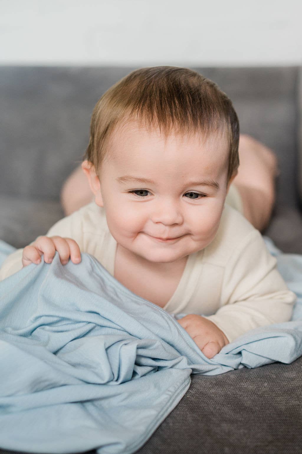 Peasy Co. - Wholesale Swaddle - Baby - Luxury Swaddle + Nursing Blanket6