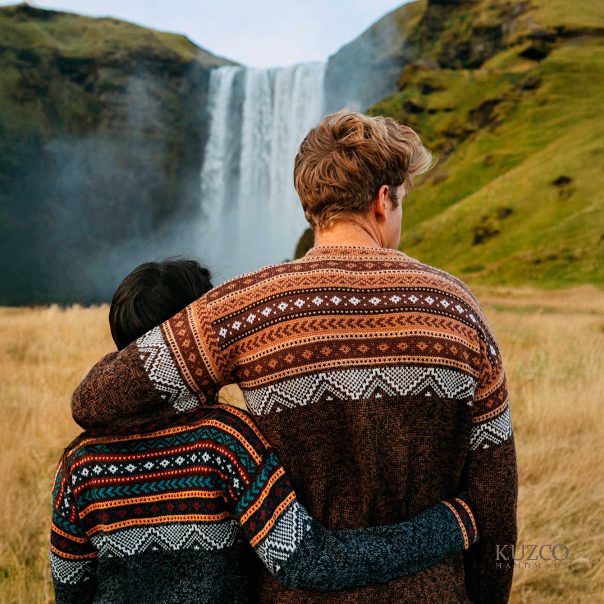 KuzcoHandmade – Großhandel Strickpullover – Herren – Herren Pullover aus Alpakawolle, braue Strickware, Winterpullover2