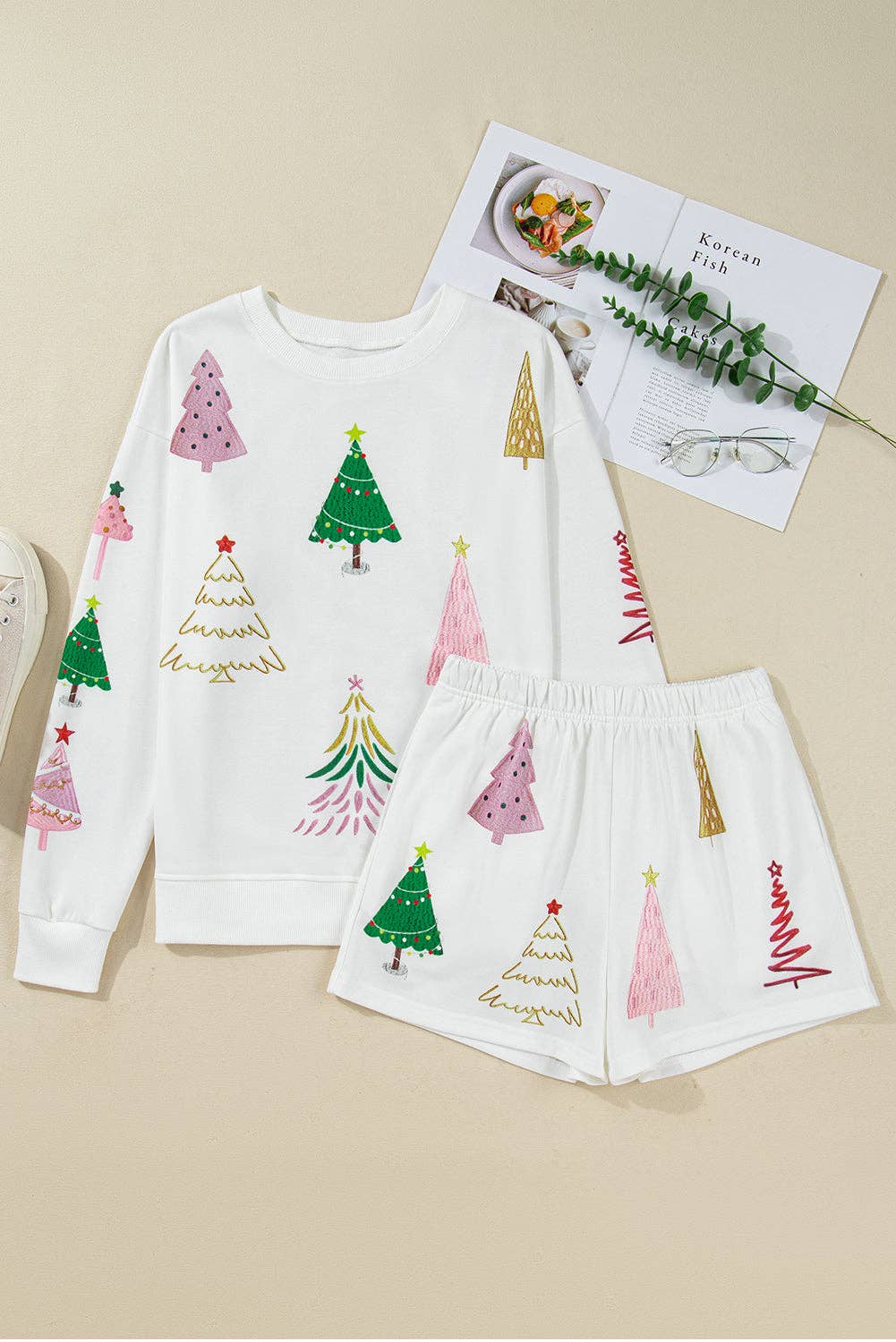 White Stripe Multi Christmas Tree Long Sleeve Top and Shorts 2pcs Lounge Set for wholesale on Faire3