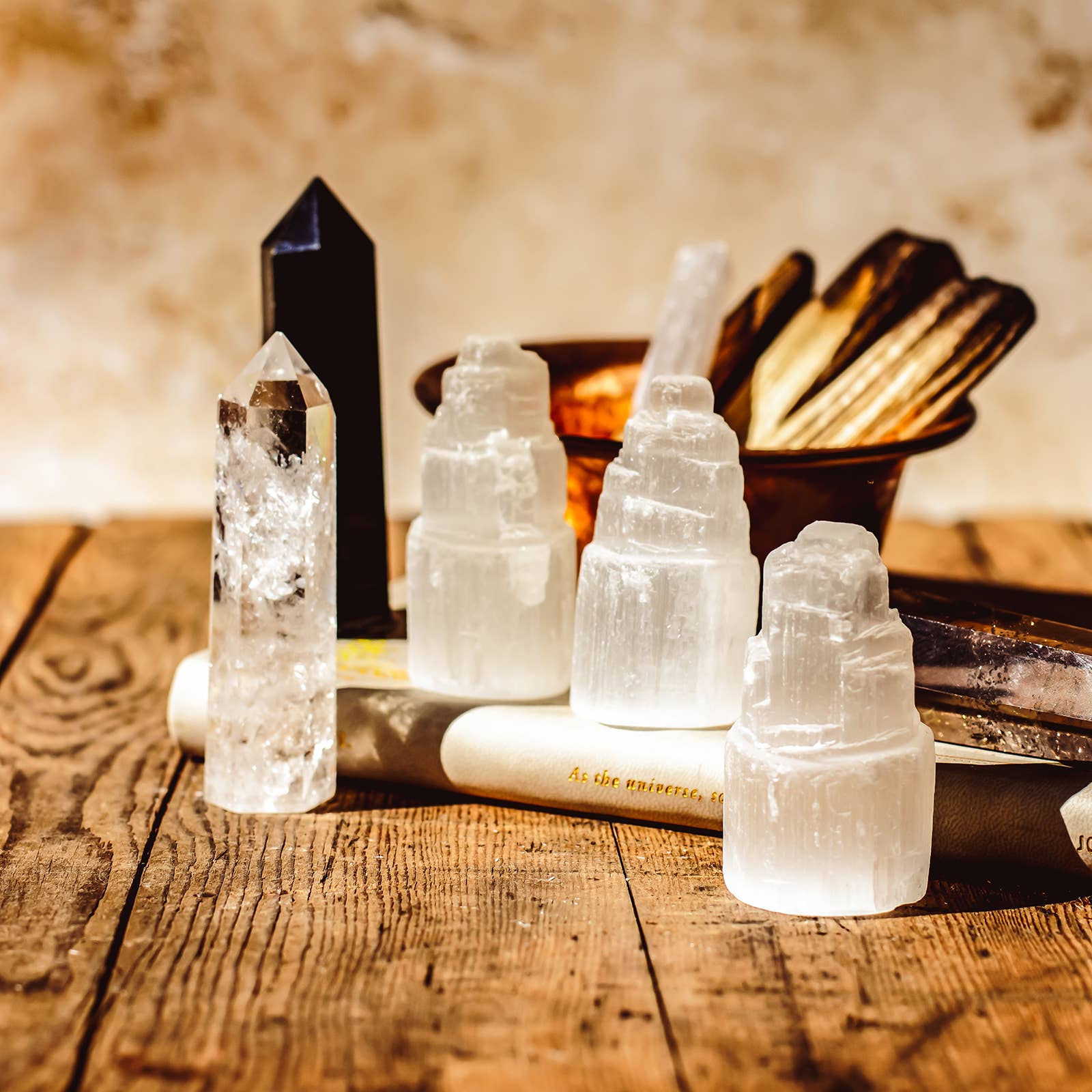 Mindful Living Co. - Wholesale Spirituele steen/kristal - Seleniet Torens – Kristallen (Klein, Medium & Groot)9