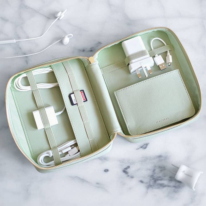 Stackers – Großhandel Beutel – Damen – Aufbewahrungsbeutel mit Kabelverschluss in Salbeigrün1