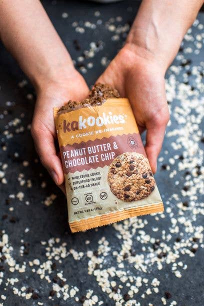 KAKOOKIES - Wholesale Cookie - Peanut Butter Chocolate Chip Cookie5