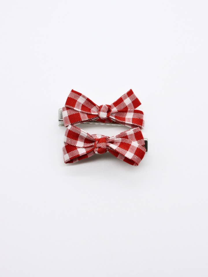 Eveline Mini Bow Clips, set van 2 stuks - Red Gingham voor wholesale door Liv & Loke
