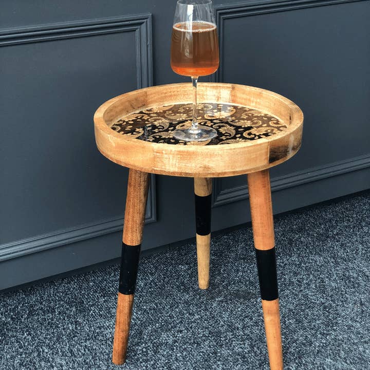 Hartsmede - Wholesale Side Table - Handmade Side Table Removable Legs Hummingbird Tray Table6