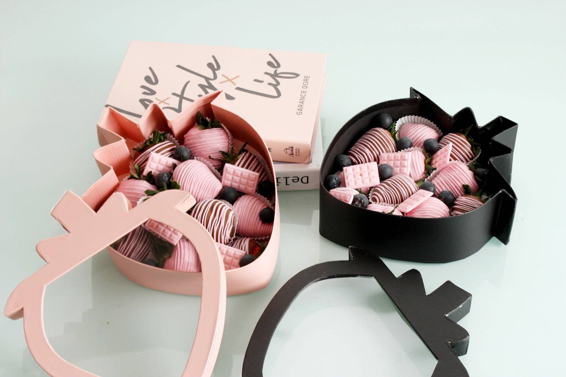 Elegant Design Supply - Wholesale Gift Box - Strawberry Shaped Gift Box5