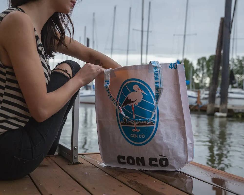 TORRAIN Recycled Bags - Wholesale Tote Bag - Women's - Recycled Simple Tote and Sustainable Grocery Bag9