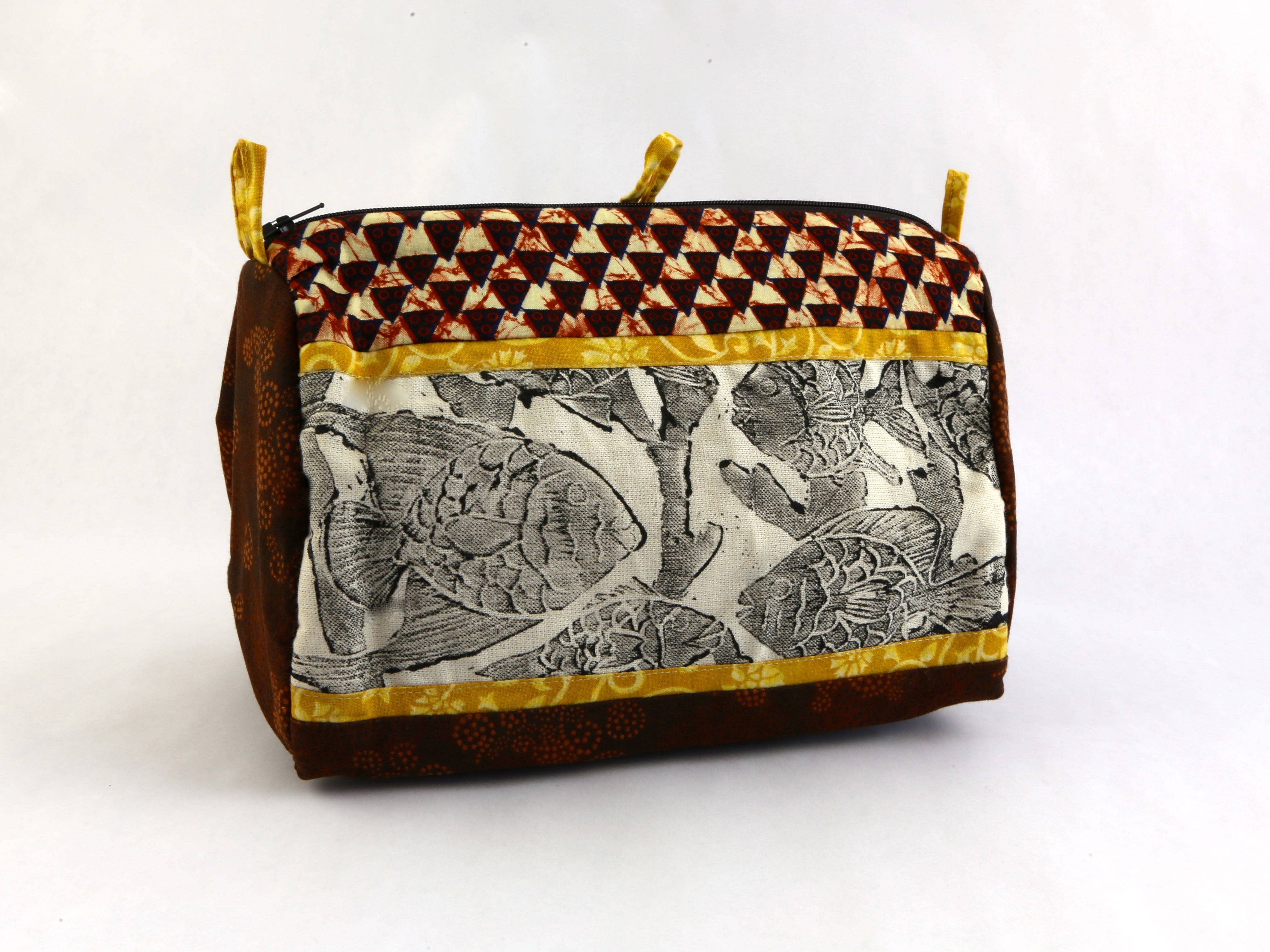 Atizan Goods by PeaceQuilts - Wholesale Toiletry Bag - Women's - Cosmetic Toiletries Bag1