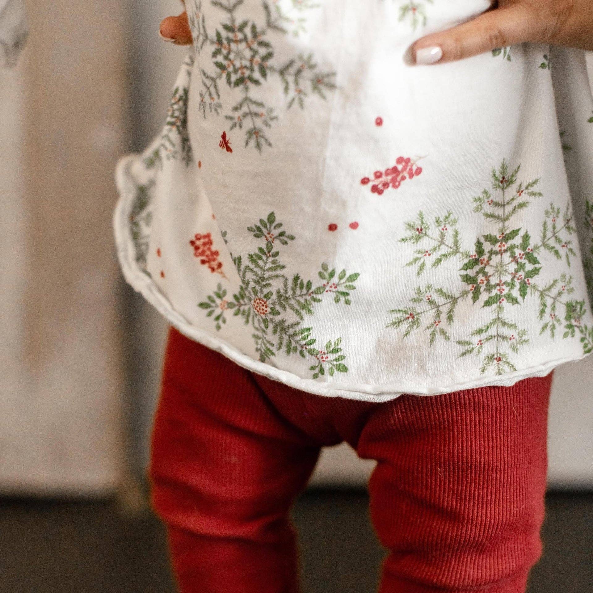 Burt's Bees Baby - Wholesale Top & Pant Set - Kids - Holiday Snowflakes Organic Tunic & Pants Set5