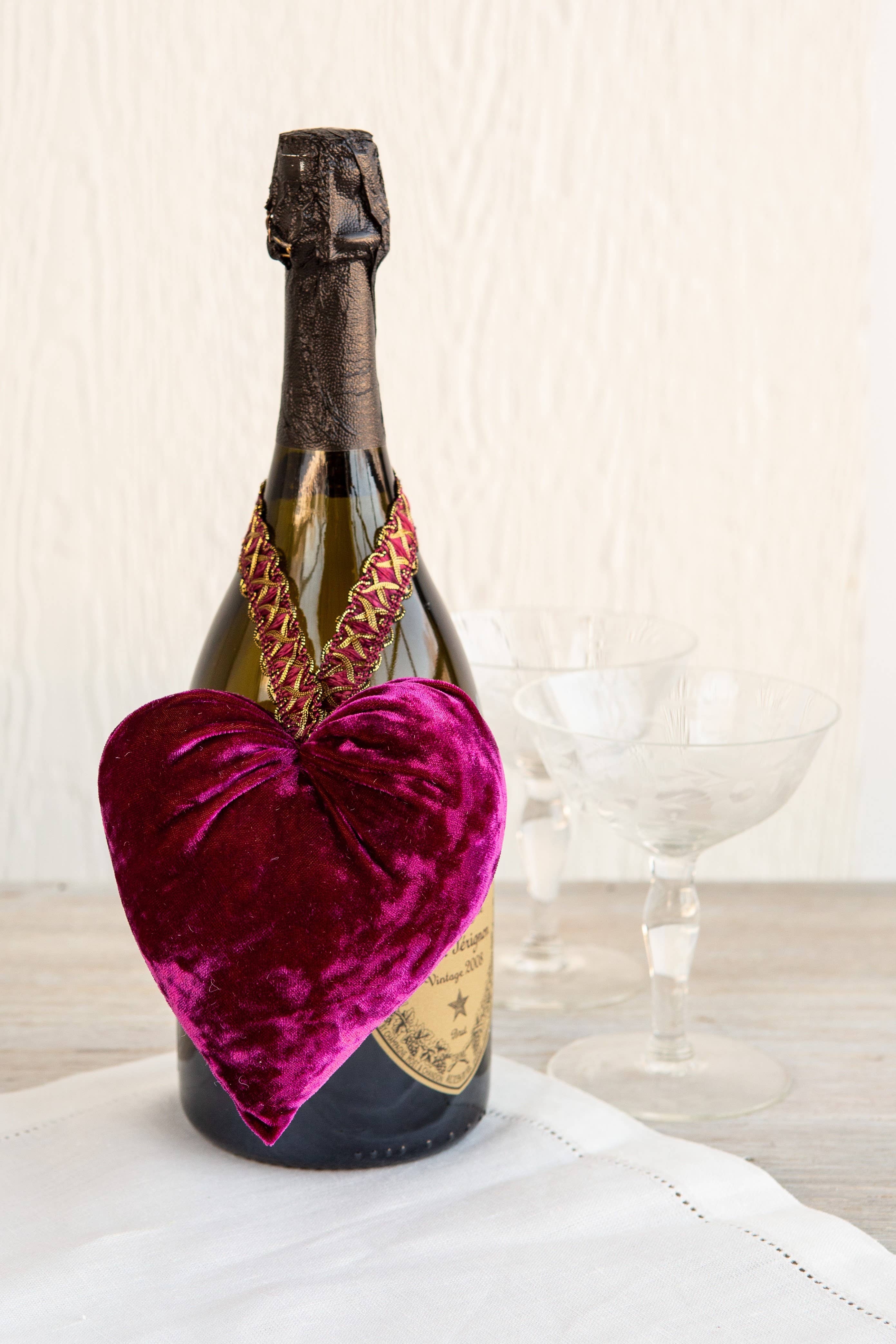 Your Heart's Content - Wholesale Decorative Tabletop Object - Velvet Hearts Spring Wedding, Gift for Mother's Day, Friend3