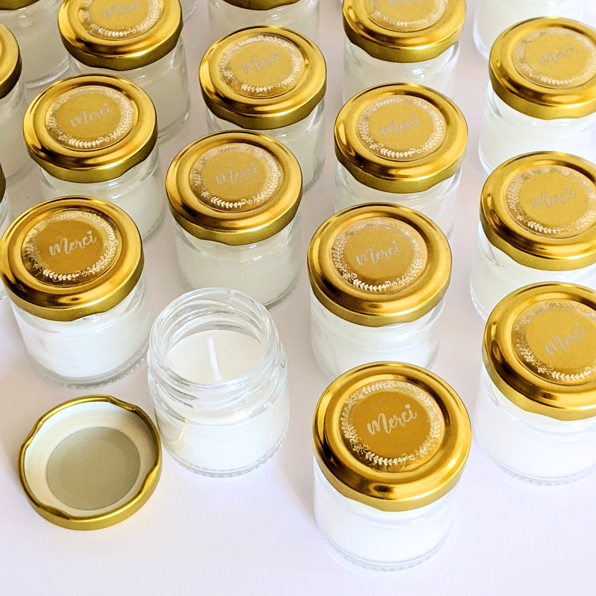 Te Whaka - Wholesale Party Favor - Set of 24 small golden candles MERCI | Guest gifts1