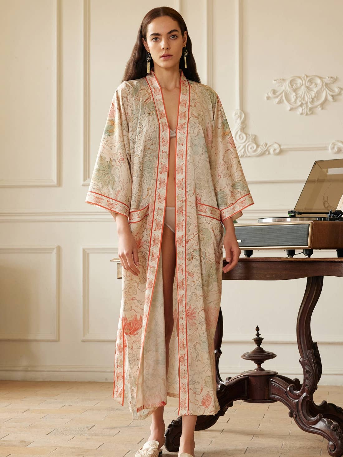 Ulivary – wholesale Morgonrock - Dam – Dunhuang Celestial Herb Lång Kimono Rock med Ficka5