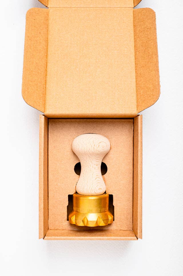 LA GONDOLA – wholesale Kitchen tool/gadget – Round Flower Ravioli  Pasta Cutter, Stamp in brass 10