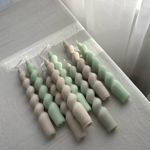 TWISTED CANDLE for wholesale by Noord Candles