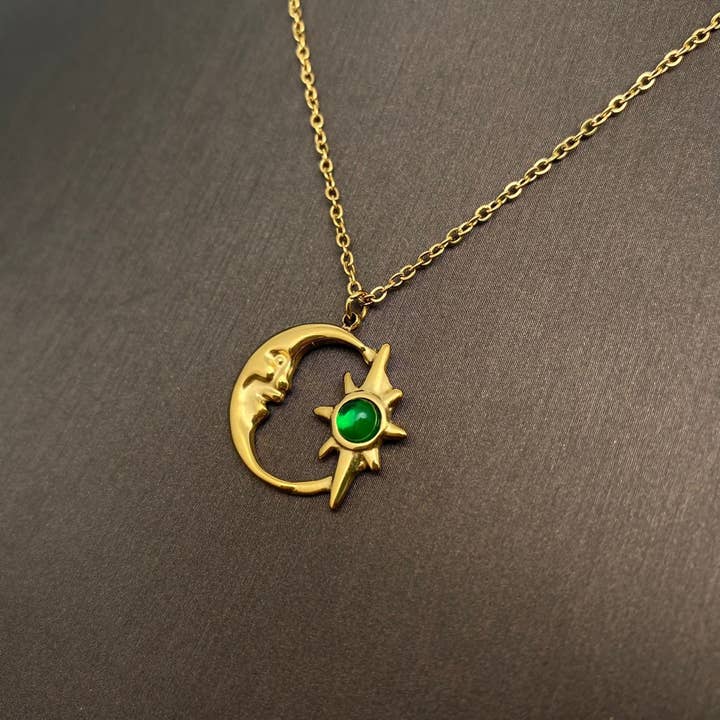 Mio Queena - Wholesale Pendant/Charm Necklace - Gemstone Star Moon 18K Gold Plated SS Necklace - FGS/MS