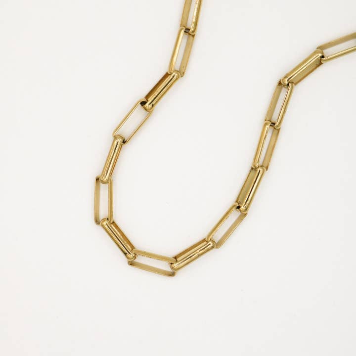 Collier chaîne rose vintage pour la vente par Atelier SYP