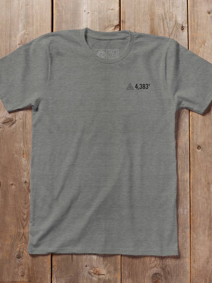 Top’O Mansfield pour la vente par Vermont Eclectic Company, LLC