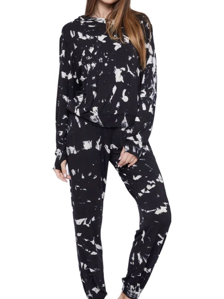 Felpa con cappuccio Super Luxe per la vendita all'ingrosso da parte di MiJo by Michelle Jonas