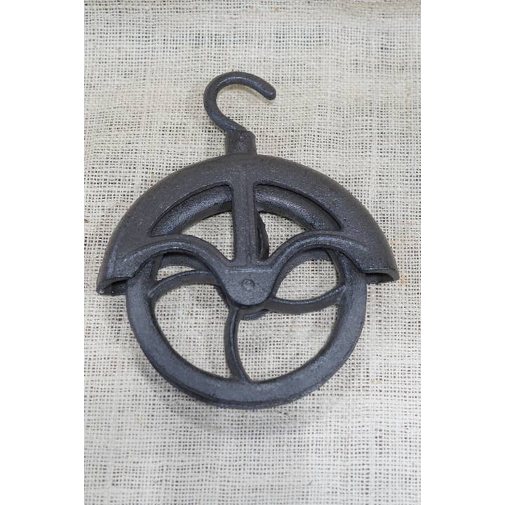 Midwest Craft House - Wholesale Decorative Tabletop Object - SMALL RUSTIC CAST IRON PULLEY