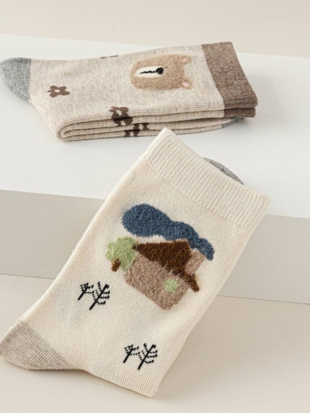 Funkyrel® Atzbranding Limited - Wholesale Socks - Women's - Rufia - Cute Winter Socks with Cartoon Animal Patterns5