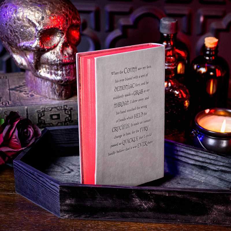 Simon & Schuster - Wholesale Horror & Paranormal - Dracula by Bram Stoker5