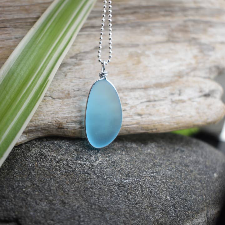 Solo Wired Aqua Eco Glass pendant -Seaglass jewelry for wholesale by Whitelotus Design