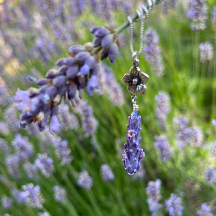 Lavender Beads - Wholesale Pendant/Charm Necklace - Blooming Lavender Pendant Handcrafted Botanical Glass3