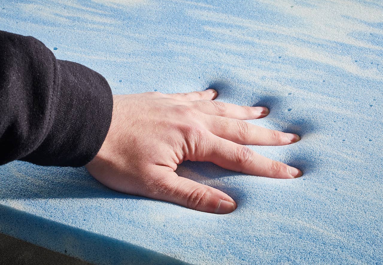 LABONI - Volentis GmbH – wholesale Husdjursbädd – Hund – ORTHO SÄLLSKAPSDJUR SÄNG TUDOR8