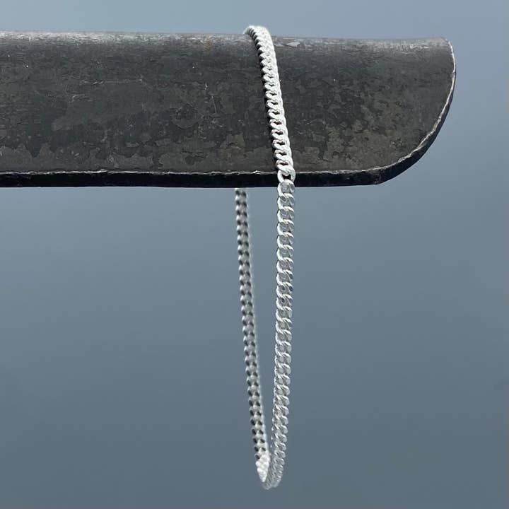 Pulseira de Corrente Curb em Prata Esterlina de 2mm por atacado de Something Silver