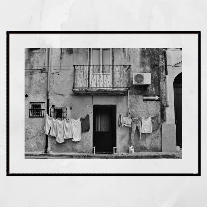 Arte de pared para lavandería con impresión en blanco y negro de Palermo Sicily, fotografía callejera para venta al por mayor de Mo & Paul Photography