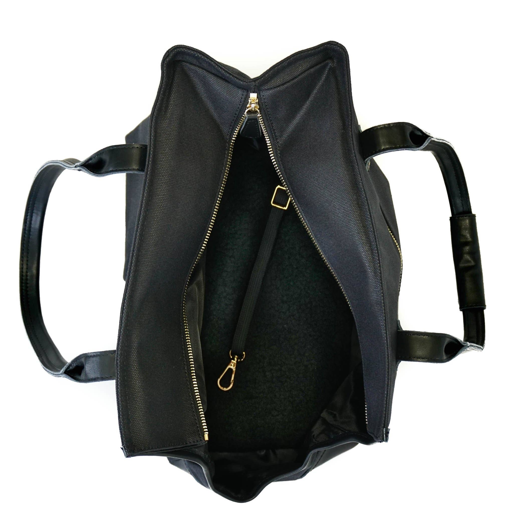 DJANGO - Wholesale Pet Carrier - Dog - Dog Carrier Bag - Black Waxed Canvas and Leather6