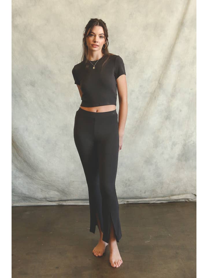 Listicle - Wholesale Lounge Set - Women's - Ribbed Crop Top & Split Hem Pants Set13