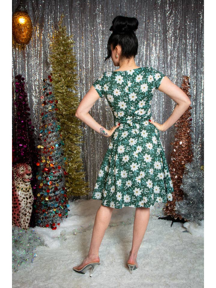 Heart of Haute – wholesale Klänning - Dam – Bianca Klänning - Vintergrön