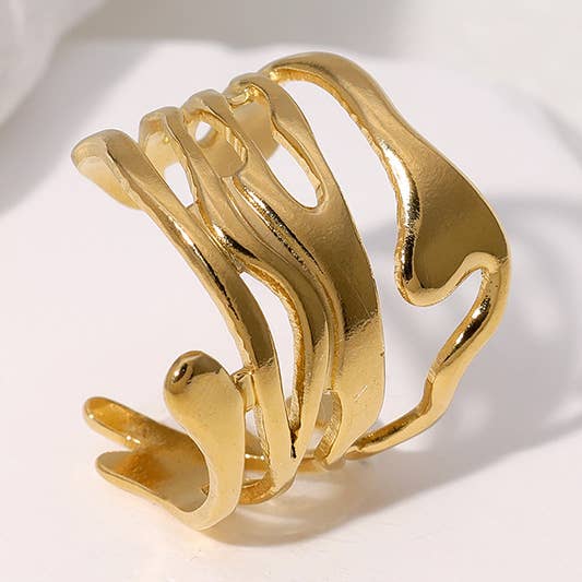 White Leaf – wholesale Band/stacked ring – Twisted Multi Band Ring in Gold
0