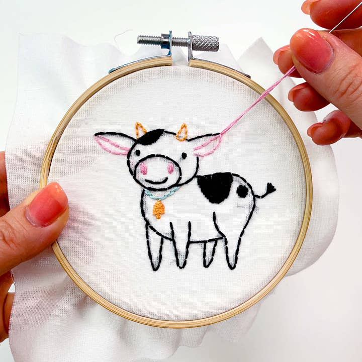 Penguin & Fish - Wholesale Embroidery/Cross Stitch Supplies - Cow 4" embroidery kit0