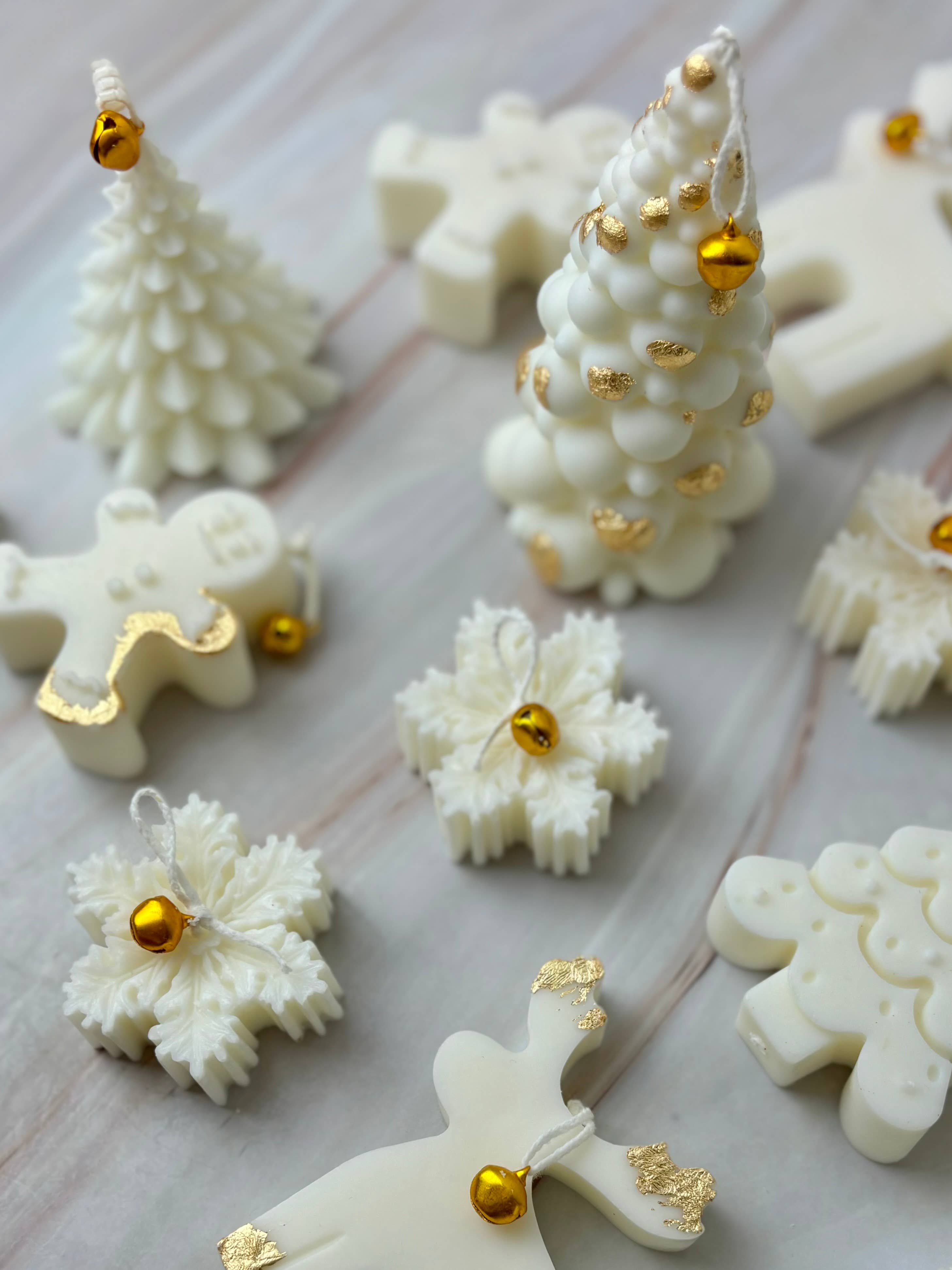 SOULCandle – wholesale Novelty candle – Gold Christmas collection 5