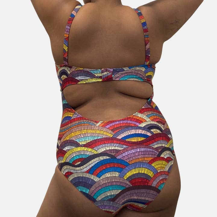 Maillot de bain 1 pièce femme SCARLETTY recyclé econyl print et autres tendances Résultats pour maillot bain econyl en vente B2B. Retours gratuits et paiement à 60 jours sur Faire sur Faire.