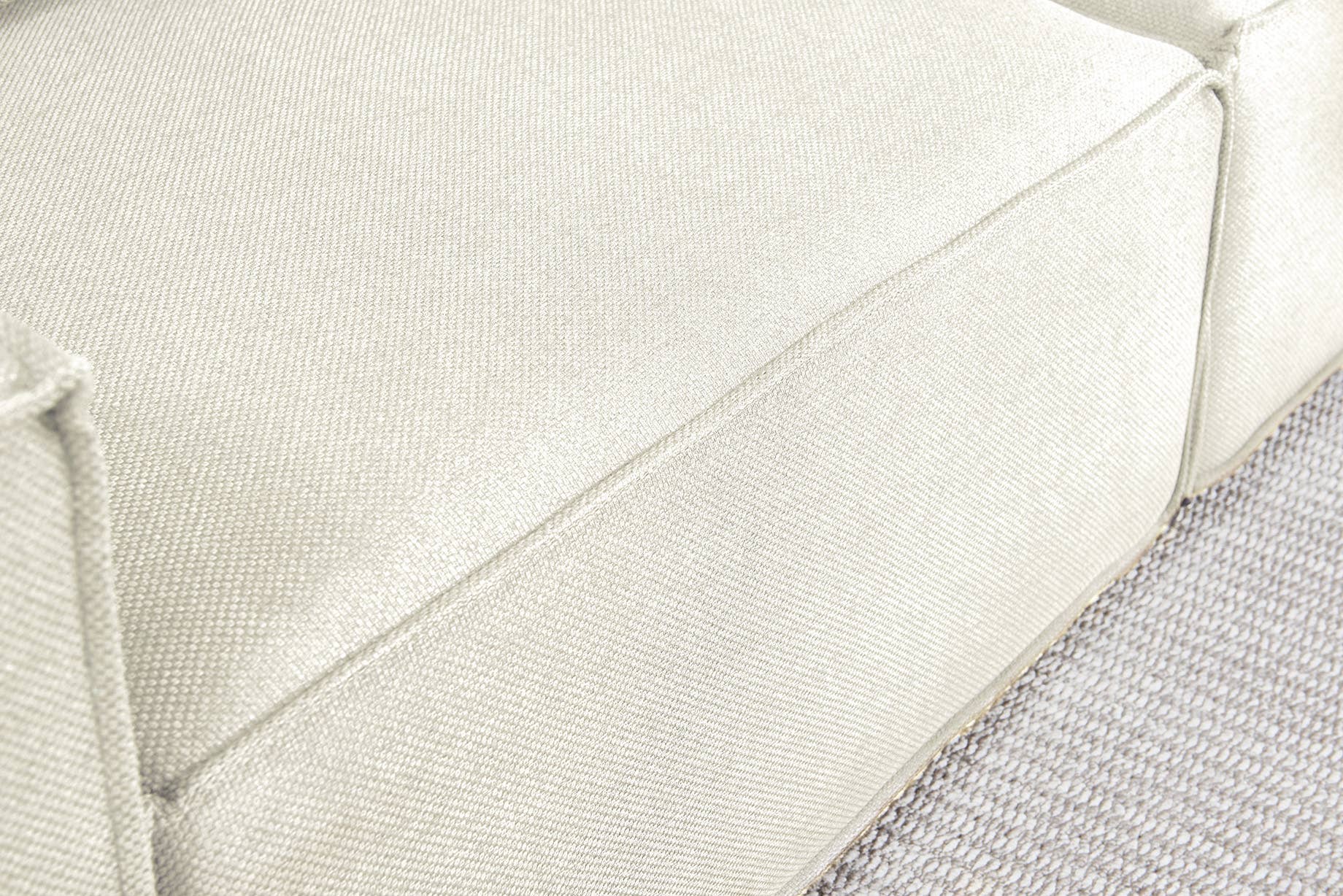 LivingTaste Home Inc - Wholesale Bank - Versaluxe modulaire driezitsbank in wit7