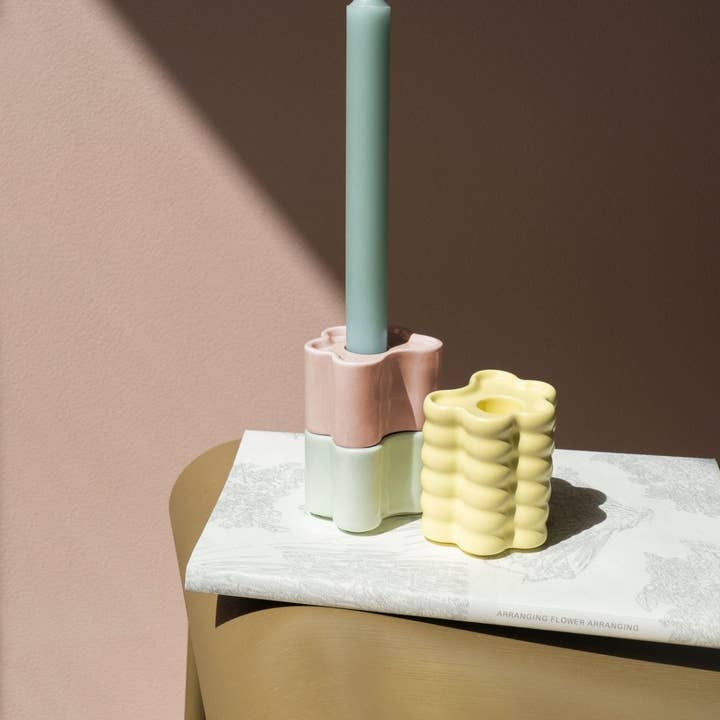 Flora Kerzenhalter für den Großhandel von O C T A E V O